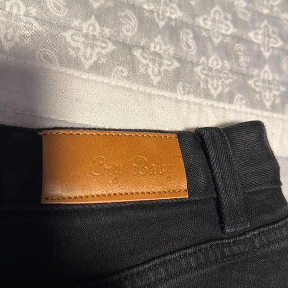 Cry Baby NWT 5 pocket Mid Rise Black Jeans Size 25 - Picture 9 of 9